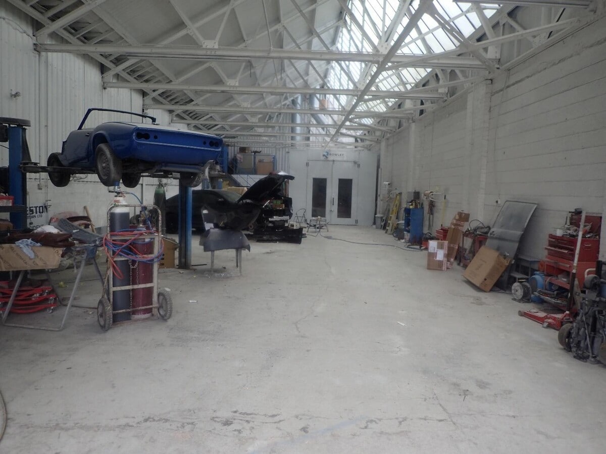 1 Seeleys Rd, Birmingham, WMD B11 2LQ - Unit 6 & 7 - - Interior Photo - Image 1 of 2