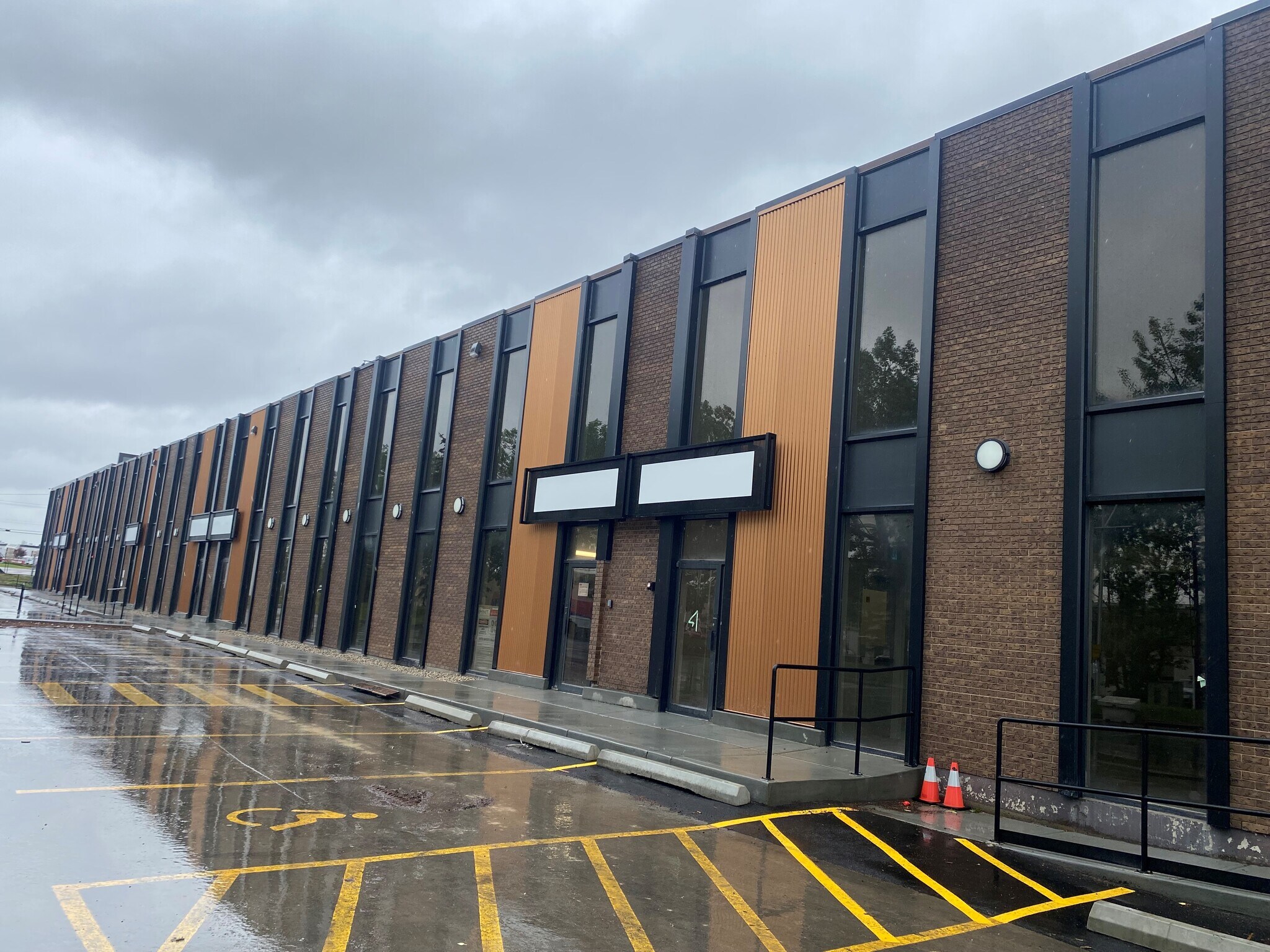 1209-1229 38 Av NE, Calgary, AB for sale Building Photo- Image 1 of 1