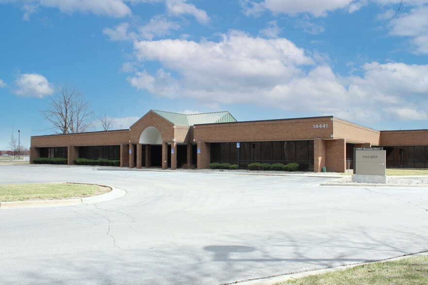 14441 Rotunda Dr, Dearborn, MI for lease - Building Photo - Image 1 of 6