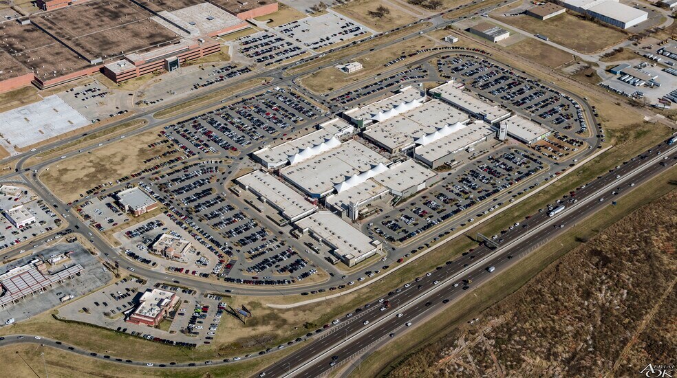 OKC Outlets Pad Sites portefeuille de 2 propriétés à vendre sur LoopNet.ca - Photo du bâtiment - Image 3 de 9