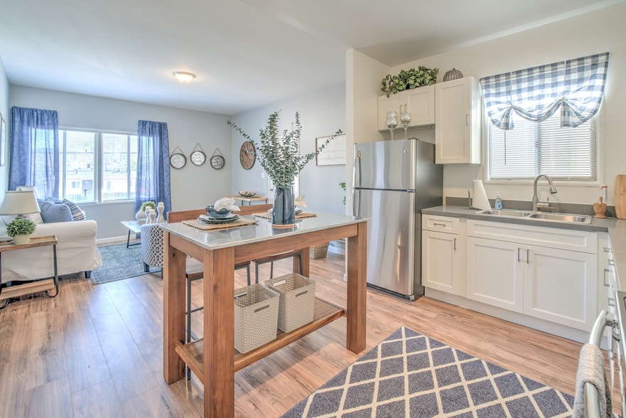 1049 43rd St, Emeryville, CA for sale - Interior Photo - Image 3 of 15