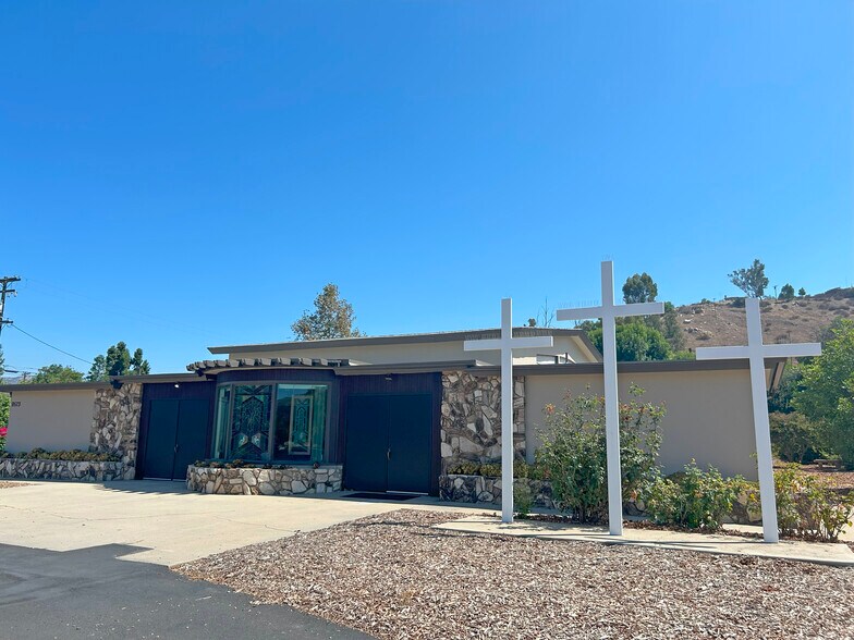 9573 Los Coches Rd, Lakeside, CA for lease - Building Photo - Image 1 of 5