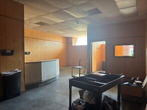 11496 US Highway 15 501, Aberdeen, NC for lease Interior Photo- Image 2 of 19