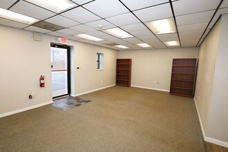 151 Tandem Dr, Greer, SC for lease Interior Photo- Image 1 of 8