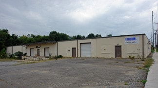 Plus de détails pour 318 E Grimes Ave, High Point, NC - Industriel à vendre