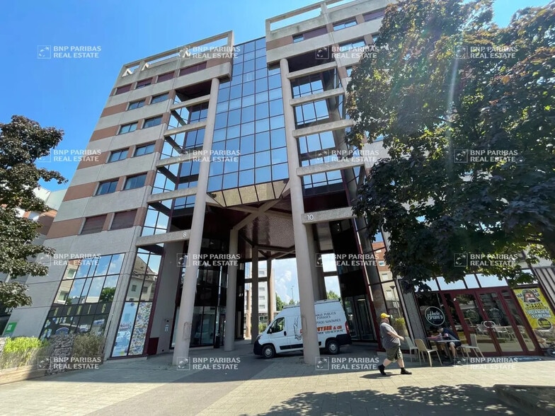 Office in Schiltigheim for sale - Building Photo - Image 1 of 36