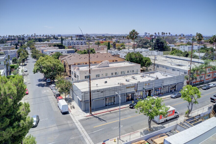 6000-6014 Fountain Ave, Los Angeles, CA à louer - Photo du bâtiment - Image 3 de 15