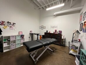1757 N Kimball Ave, Chicago, IL for lease Interior Photo- Image 2 of 3
