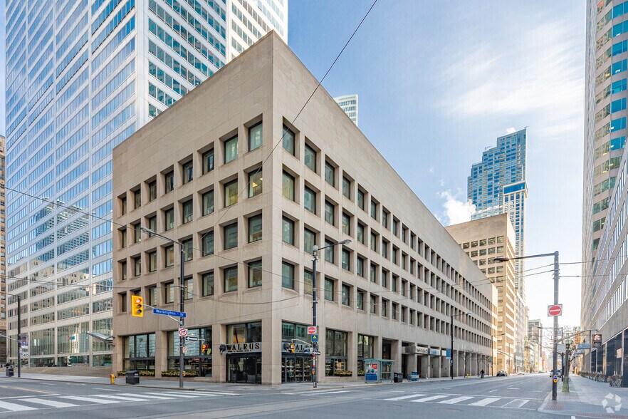 30 Wellington St W, Toronto, ON à vendre - Photo principale - Image 1 de 1