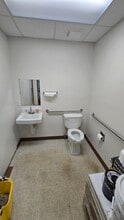 7640 N Wickham Rd, Melbourne, FL for lease Interior Photo- Image 2 of 3