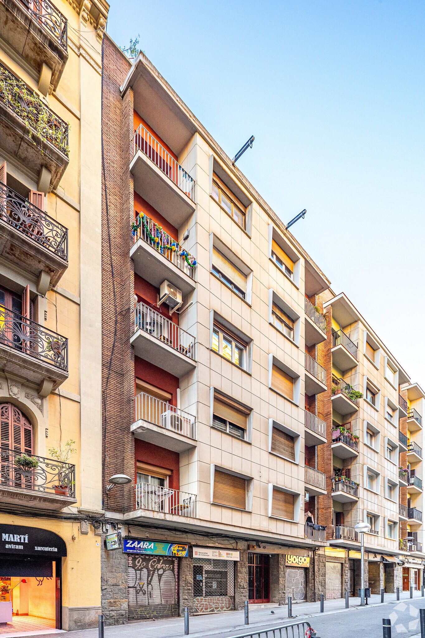 Carrer de Puigmartí, 42, Barcelone, Barcelona à louer Photo du bâtiment- Image 1 de 3