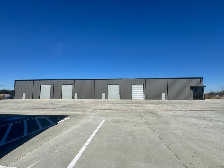 1450 S State Hwy 78, Farmersville, TX for lease - Building Photo - Image 2 of 23