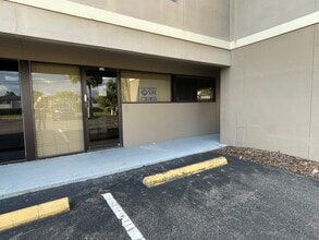 4917 Ehrlich Rd, Tampa, FL for lease Building Photo- Image 1 of 15