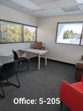 4701 Patrick Henry Dr, Santa Clara, CA à louer Photo intérieure- Image 1 de 8