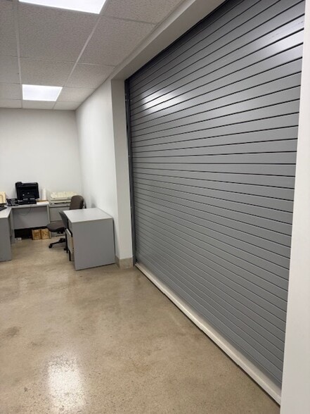 7682 E 46th Pl, Tulsa, OK for lease - Building Photo - Image 3 of 13