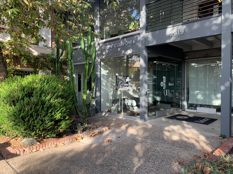 3919 30th St, San Diego, CA à louer - Photo du bâtiment - Image 3 de 11