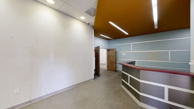 528 Northlake Blvd, Altamonte Springs, FL à louer Numérisation 3D de Matterport- Image 1 de 4