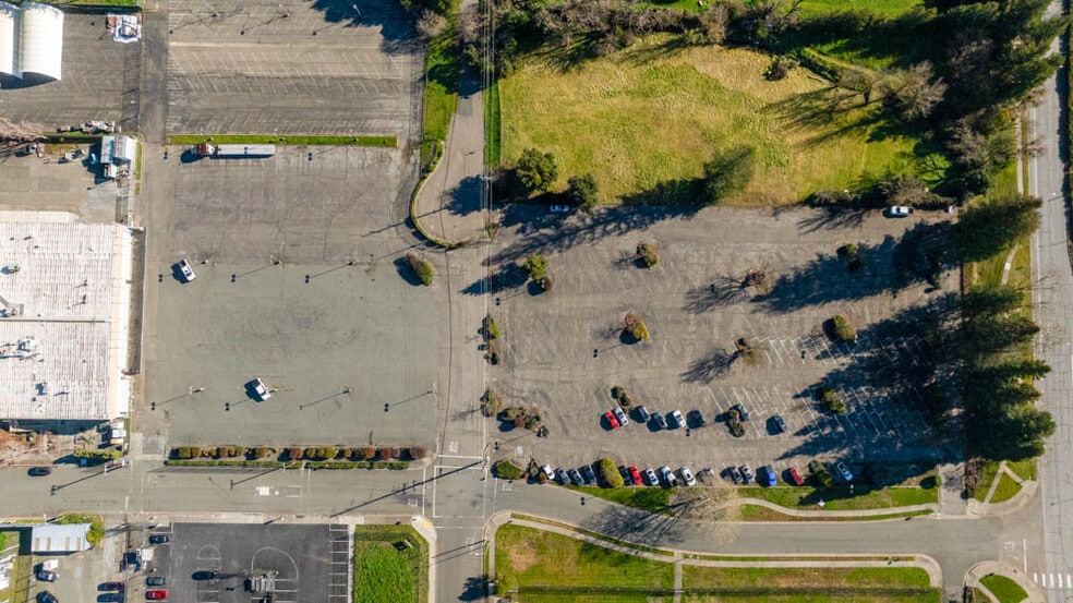 Northpoint Pky, Santa Rosa, CA for lease - Building Photo - Image 3 of 10