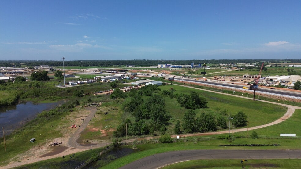 3501 S Interstate Dr, Norman, OK for sale - Aerial - Image 3 of 3