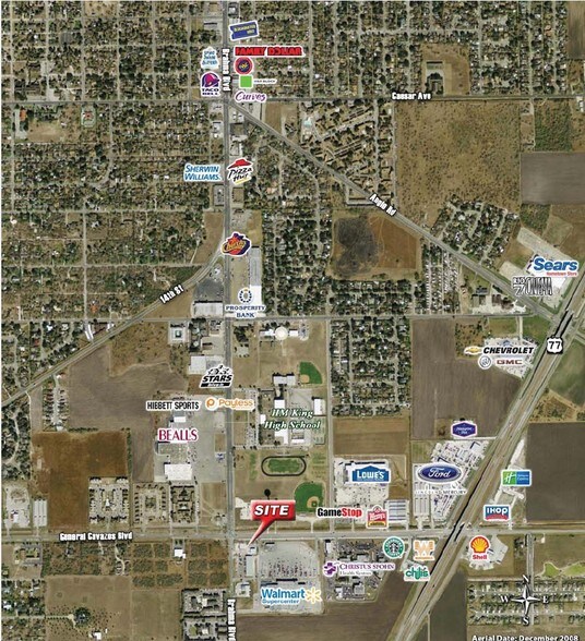 1007 E General Cavazos Blvd, Kingsville, TX à louer - Aérien - Image 2 de 2