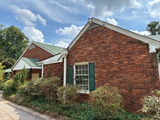4530 Janice Dr, Atlanta, GA à vendre - Photo du bâtiment - Image 3 de 4