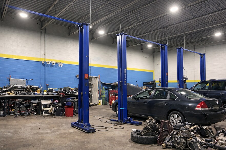 14201 Wyoming St, Detroit, MI à vendre - Photo du bâtiment - Image 2 de 12