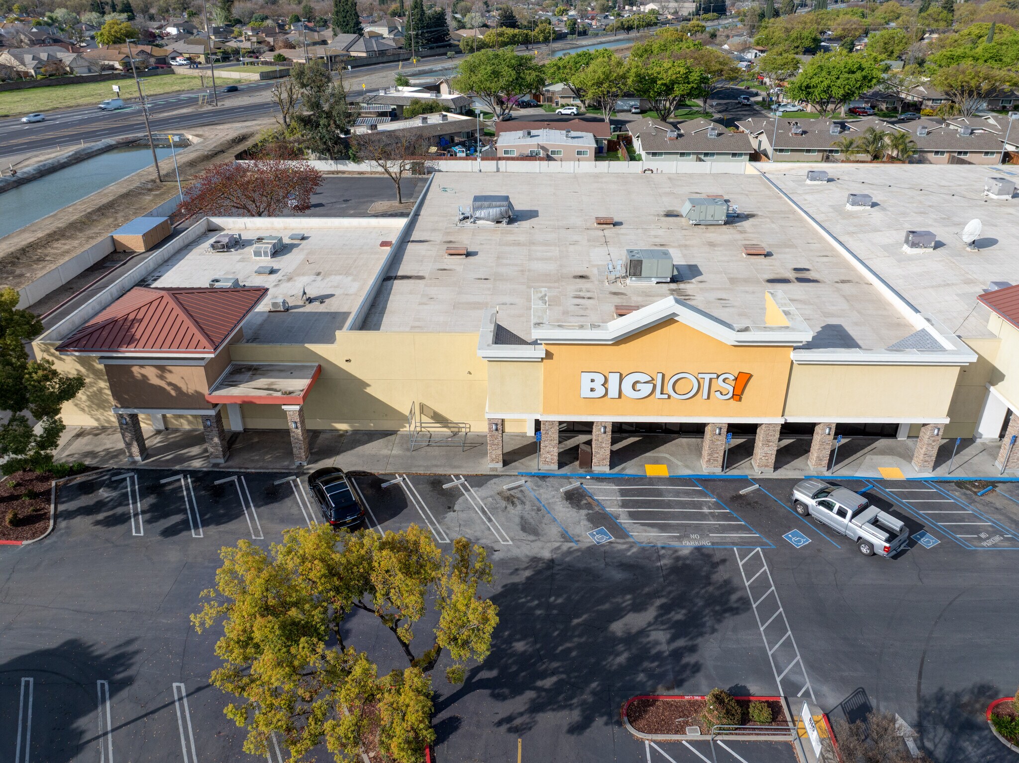 1717 Oakdale Rd, Modesto, CA for lease Building Photo- Image 1 of 24