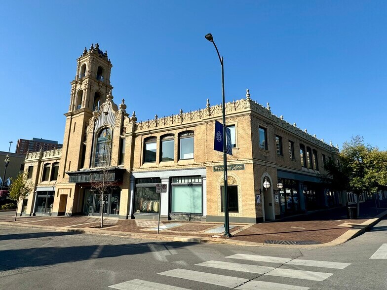 116 W 47th St, Kansas City, MO à louer - Photo du bâtiment - Image 1 de 1