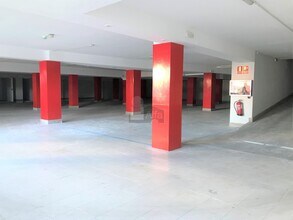 Retail in Vigo, Pontevedra for lease Interior Photo- Image 2 of 8