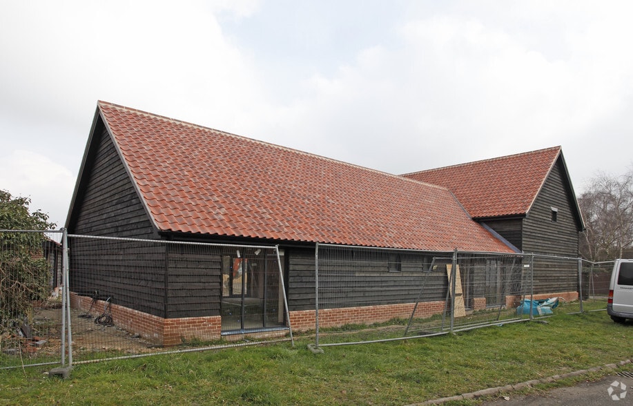 Crown Ln S, Ardleigh for lease - Building Photo - Image 3 of 4