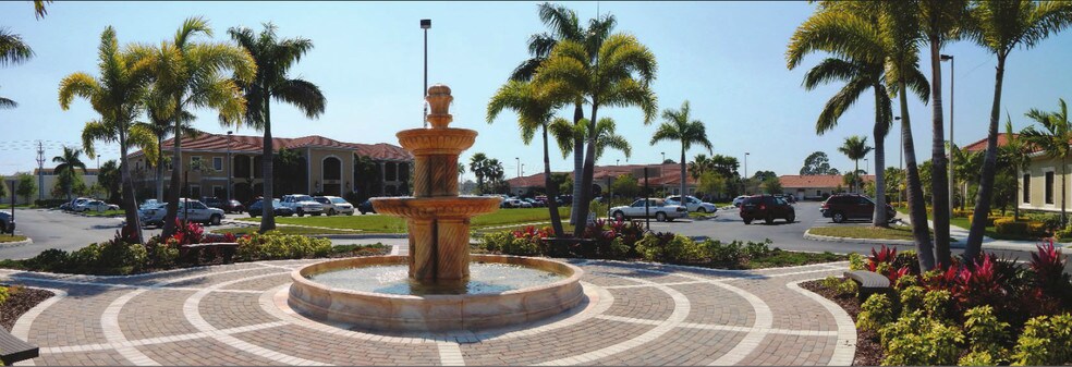 295 NW Peacock Blvd, Port Saint Lucie, FL à vendre - Photo du bâtiment - Image 3 de 3
