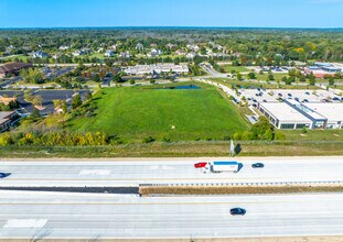 12100 N Corporate Pky, Mequon, WI - Aerial map view