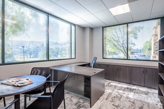 29122 Rancho Viejo Rd, San Juan Capistrano, CA à louer Photo intérieure- Image 1 de 9