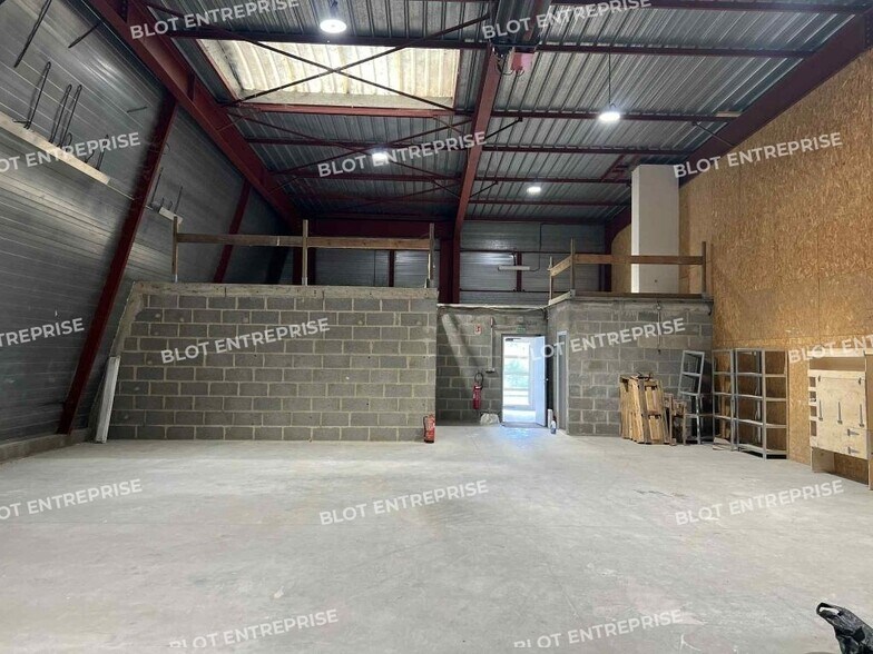 Industrial in Servon-sur-Vilaine for lease - Interior Photo - Image 3 of 6