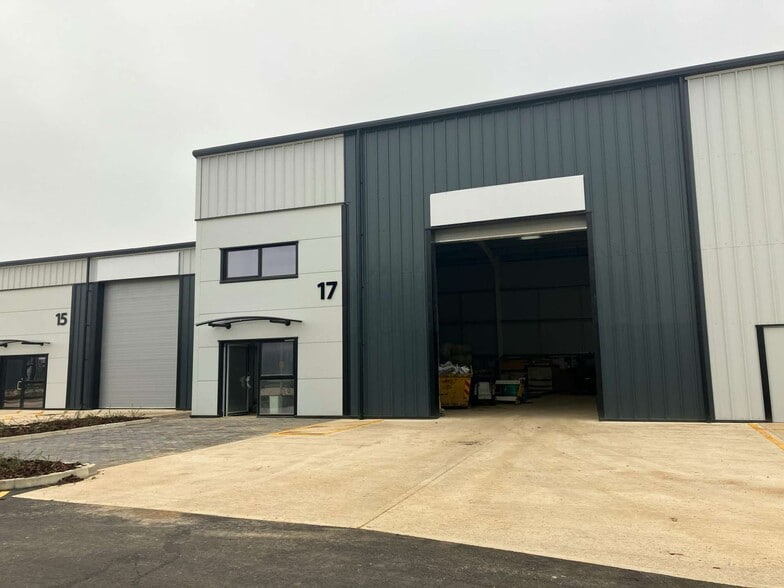 17 Enterprise Park, Yaxley à louer - Photo du bâtiment - Image 2 de 2