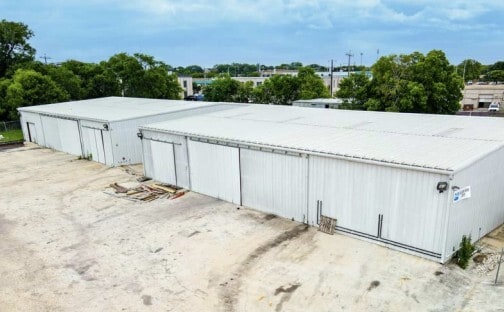 11618 Nacogdoches Rd, San Antonio, TX à vendre - Photo du bâtiment - Image 2 de 3