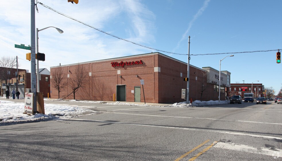3801 Liberty Heights Ave, Baltimore, MD à louer - Photo du bâtiment - Image 2 de 2