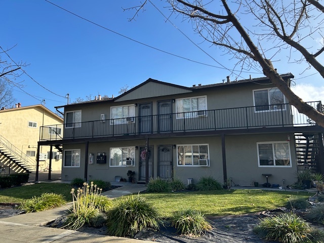 4458 Pleasanton Ave, Pleasanton, CA à vendre - Photo du bâtiment - Image 1 de 5