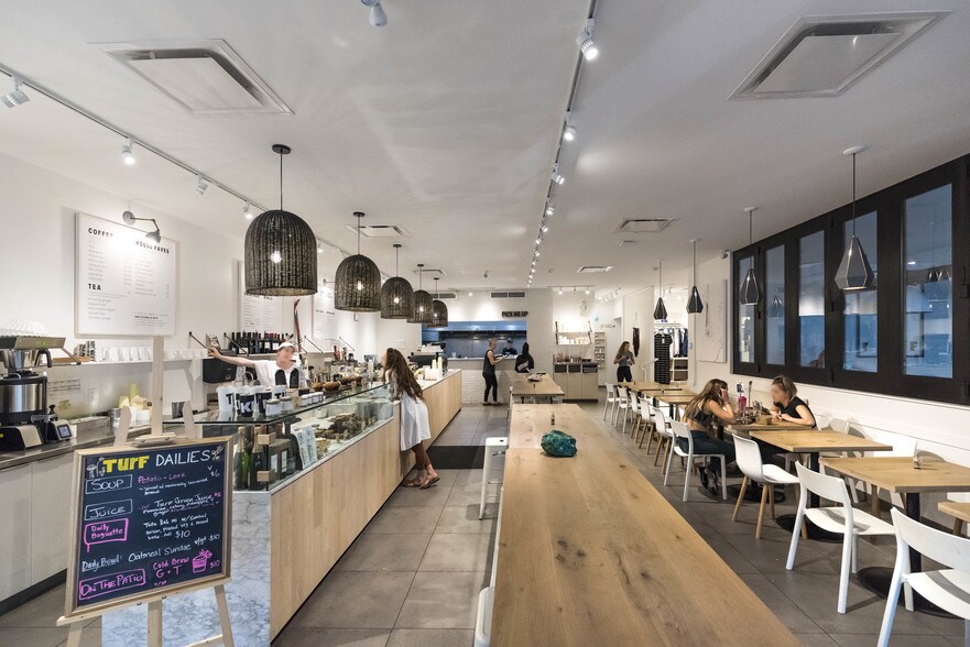 2041 W 4th Ave, Vancouver, BC à vendre - Photo intérieure - Image 1 de 1