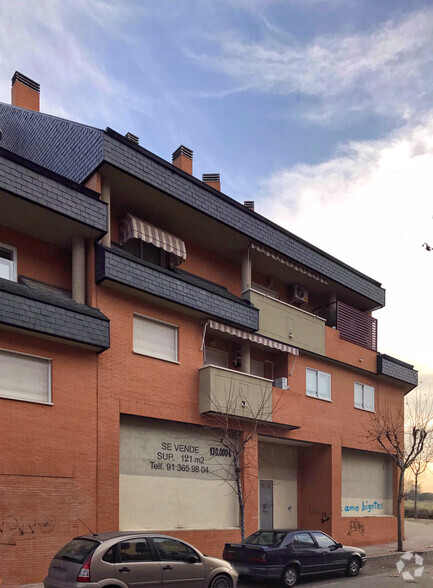 Multifamily in Villanueva del Pardillo, MAD for sale - Building Photo - Image 2 of 2