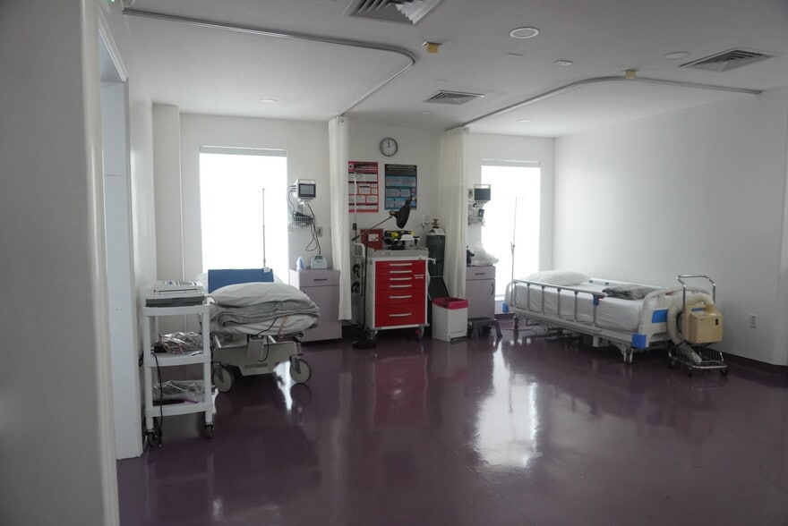 7777 N University Dr, Tamarac, FL for sale - Building Photo - Image 3 of 59