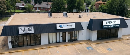1219-1223 N Broadway Ave, Moore, OK for lease Building Photo- Image 2 of 2