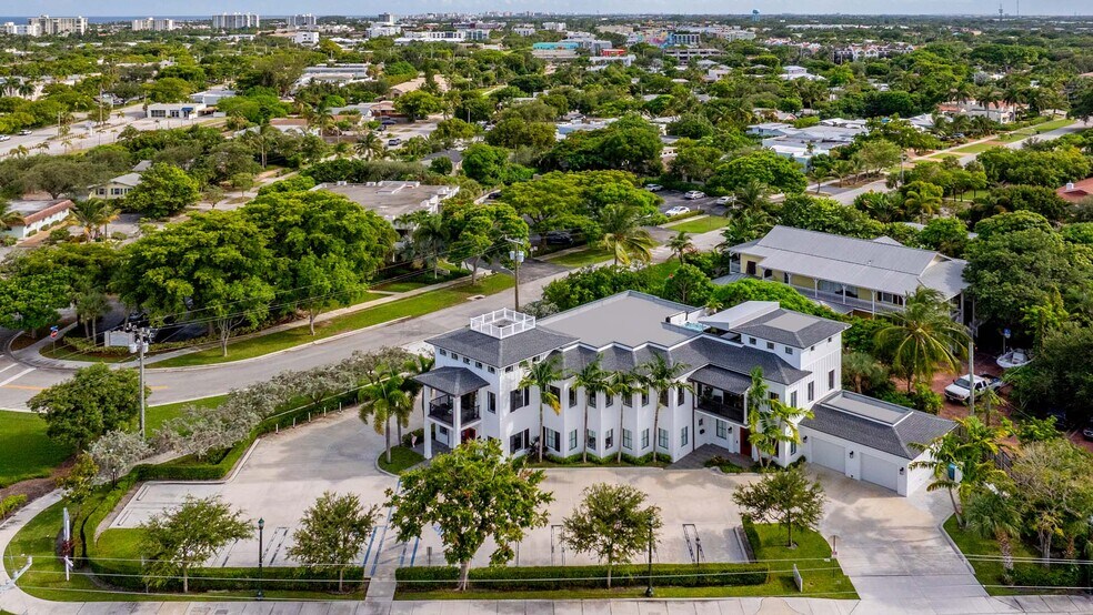 230 George Bush Blvd, Delray Beach, FL à vendre - Photo du bâtiment - Image 1 de 50