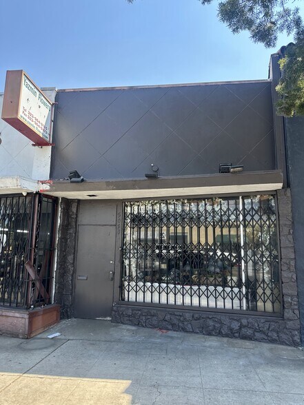 5078 W Pico Blvd, Los Angeles, CA à louer - Photo du bâtiment - Image 2 de 2