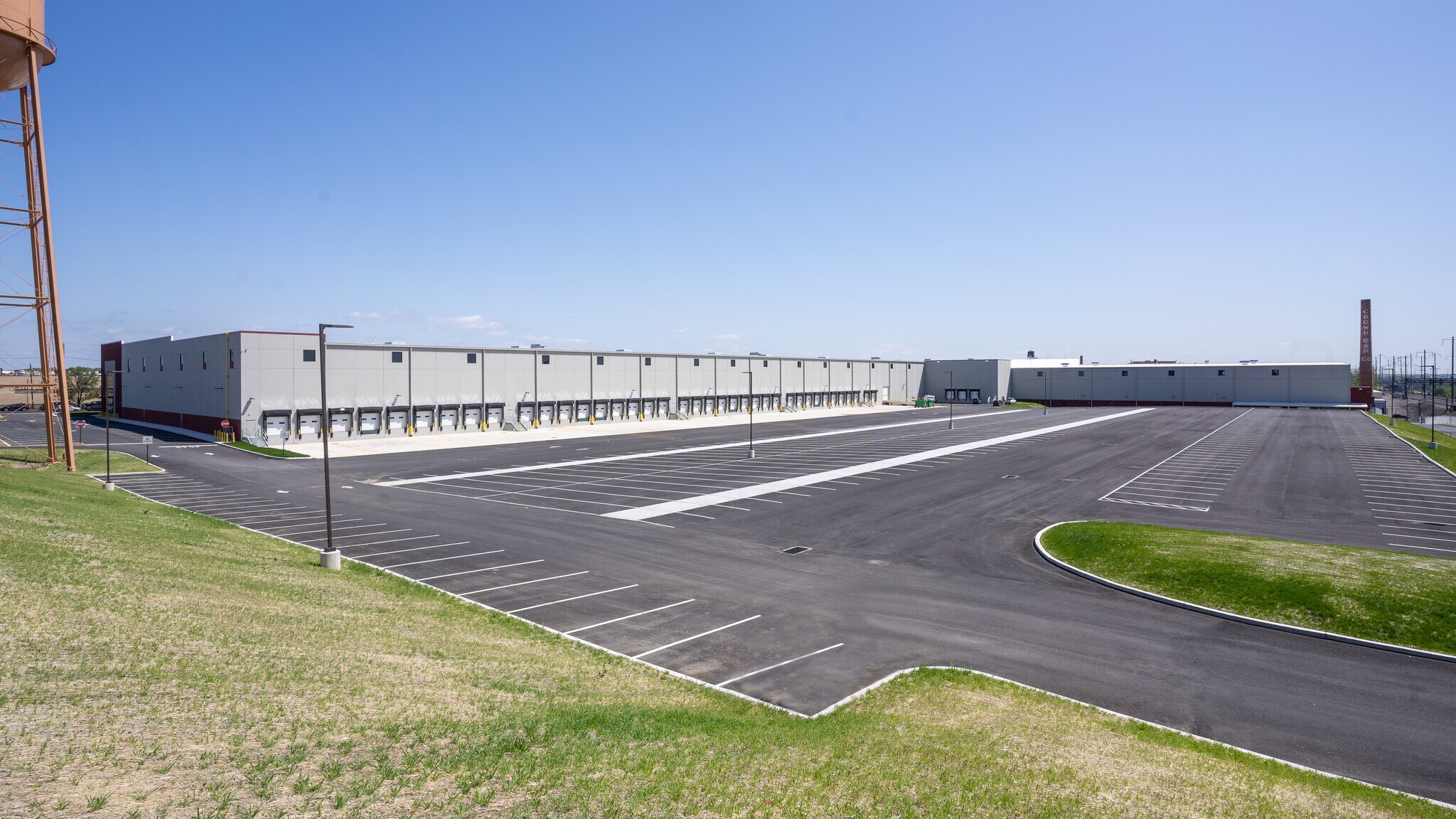 956 E Erie Ave, Philadelphia, PA à louer Photo principale- Image 1 de 13