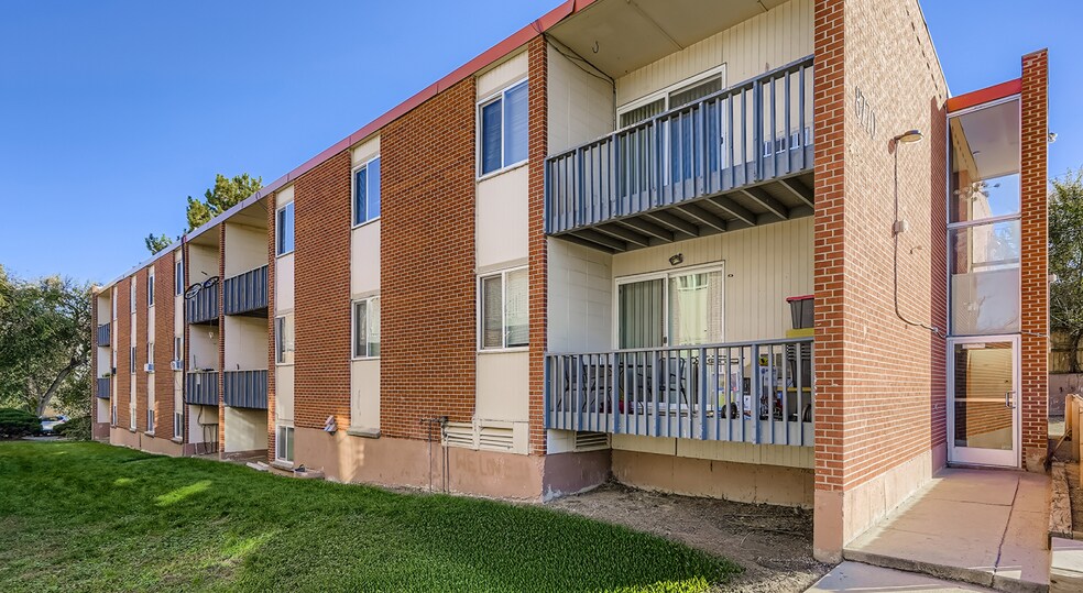 8770-8780 Galen Ct, Denver, CO à vendre - Photo du bâtiment - Image 3 de 30