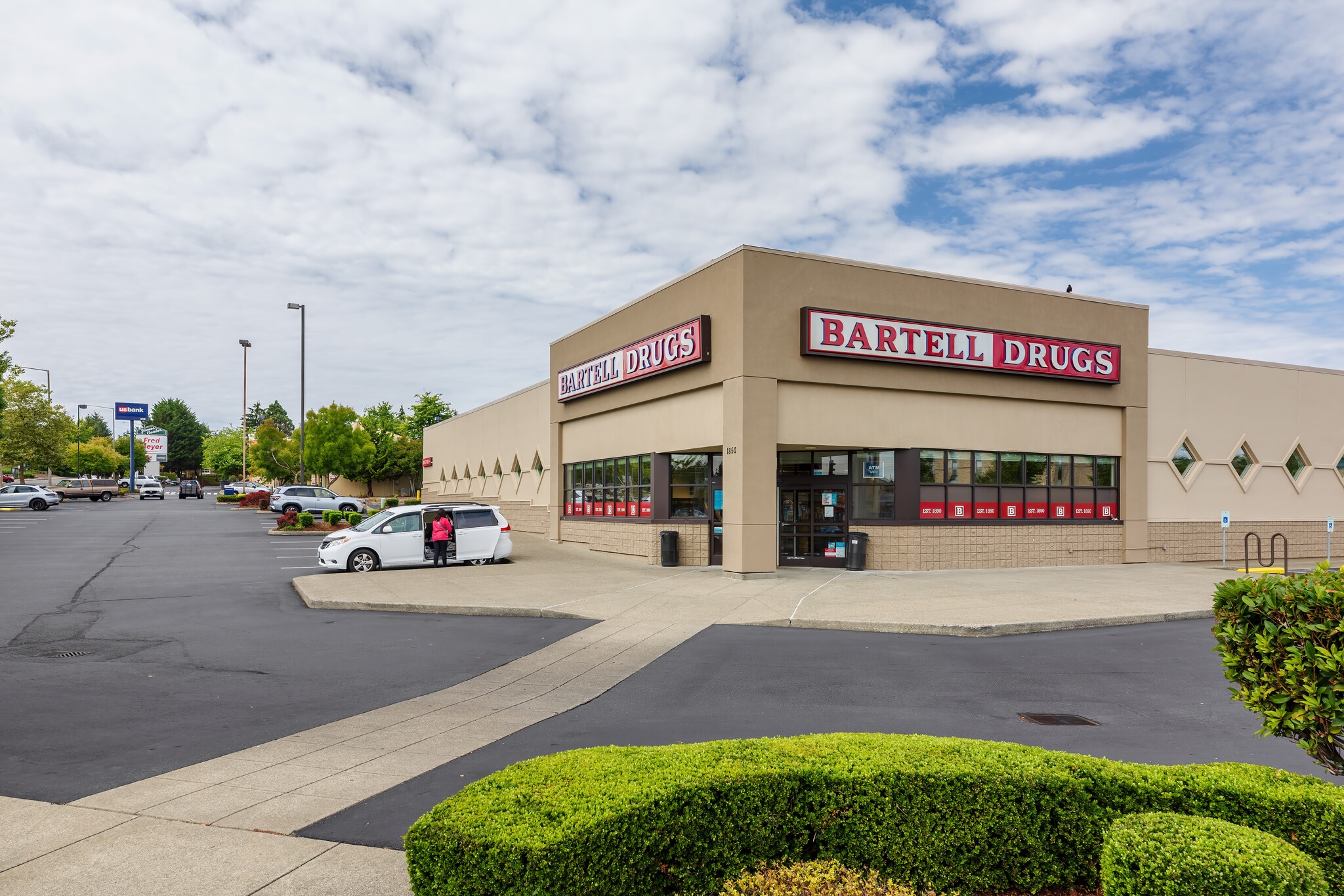 6901 S 19th St, Tacoma, WA for lease Building Photo- Image 1 of 3