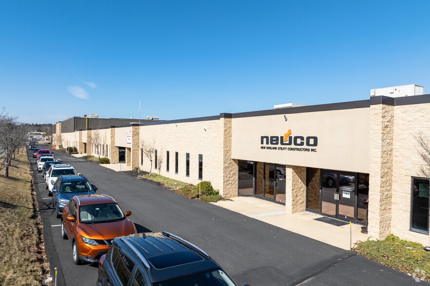 94-104 Glenn St, Lawrence, MA for lease - Building Photo - Image 1 of 6