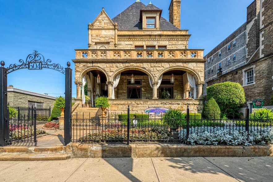 604 W North Ave, Pittsburgh, PA for sale - Building Photo - Image 1 of 1