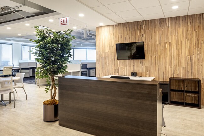 Plus de détails pour 311 S Wacker Dr, Chicago, IL - Bureau à louer